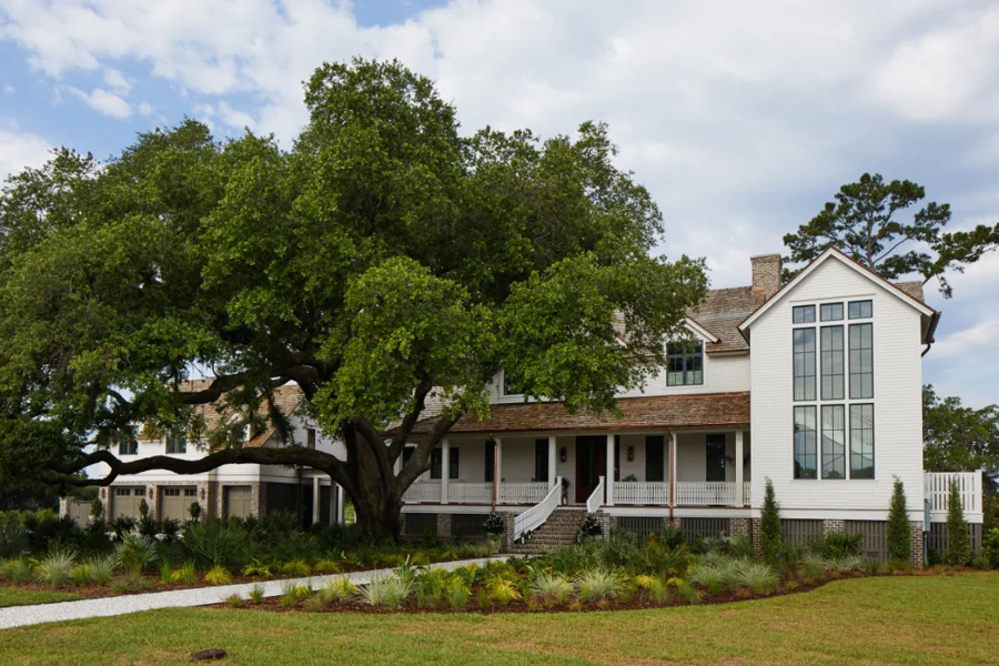 Sea Island Farmhouse Front Color Photo