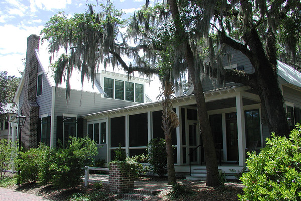 Lowcountry Cottage Photo Rear