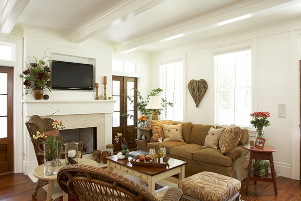 Sugarberry Cottage Photo Living Room Fireplace