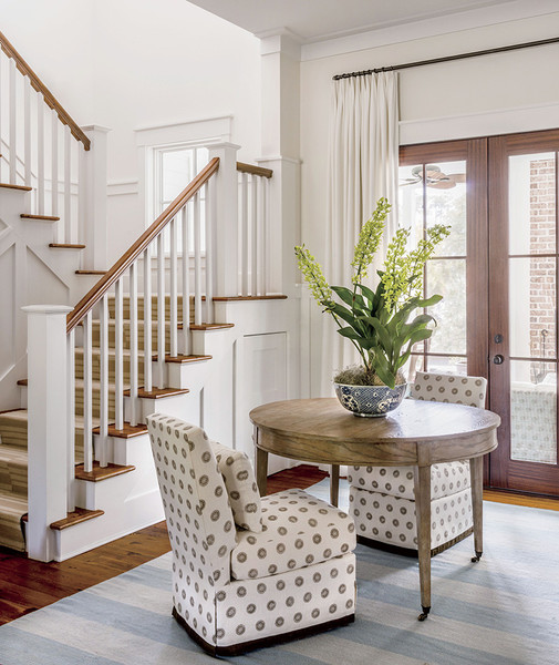 Lowcountry Farmhouse Photo Owner's Foyer