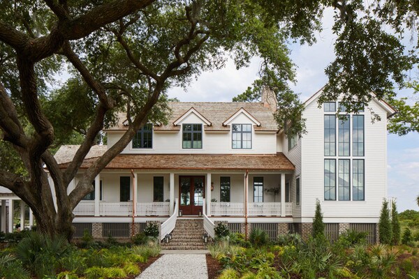 Sea Island Farmhouse Color Photo Front Close Up