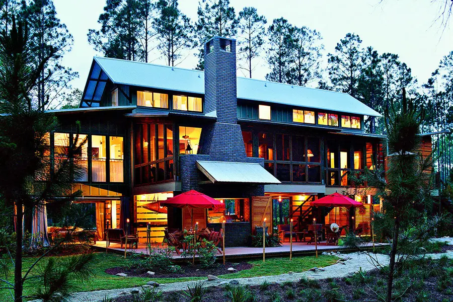 West Bay Landing Front Color Photo