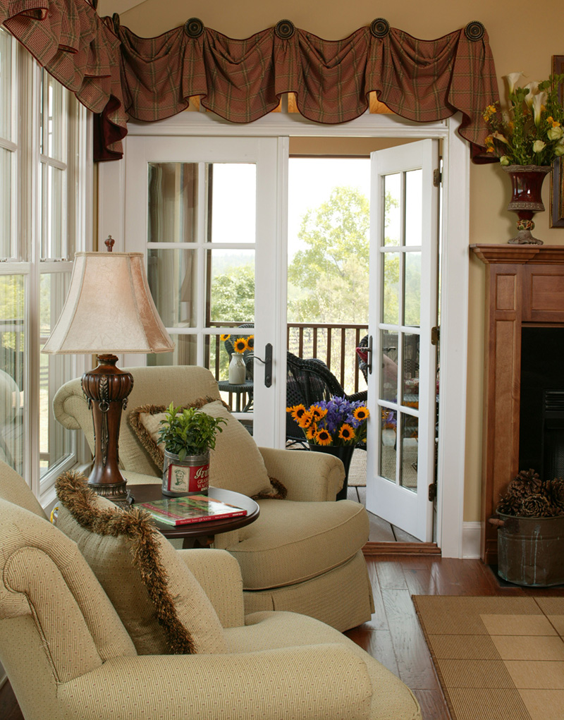 Pine Ridge Photo Sitting Room