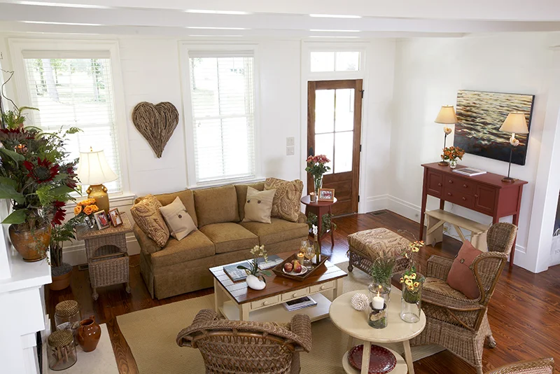 Sugarberry Cottage Photo Living Room Toward Front Door