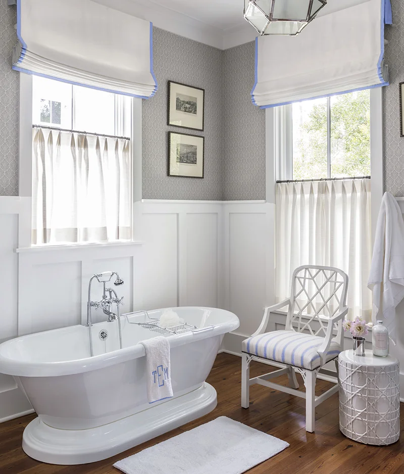 Lowcountry Farmhouse Photo Primary Bath