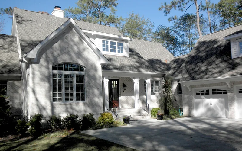 Northridge Front Color Photo 2