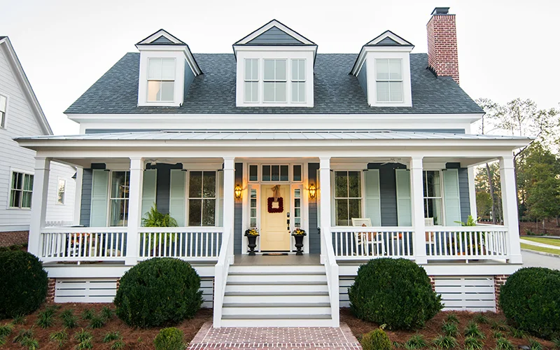 Benning Photo Front, Green Shutters