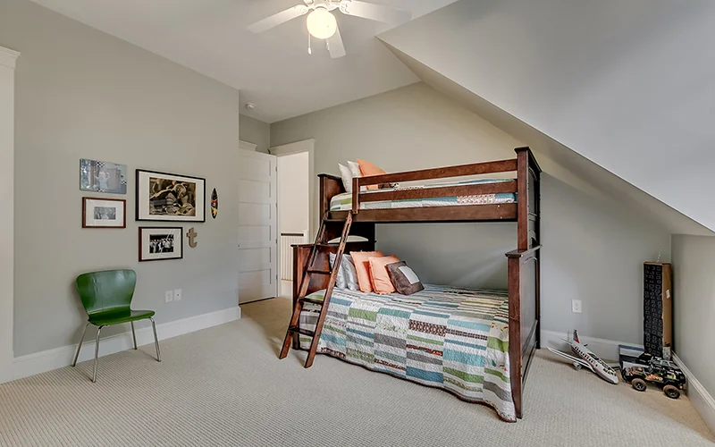 Sweetwater Retreat Photo Boy's Bedroom