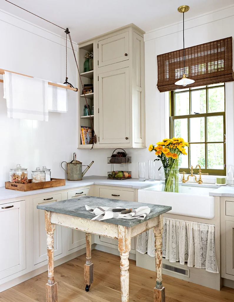 The Ramble Farmhouse Photo Mudroom