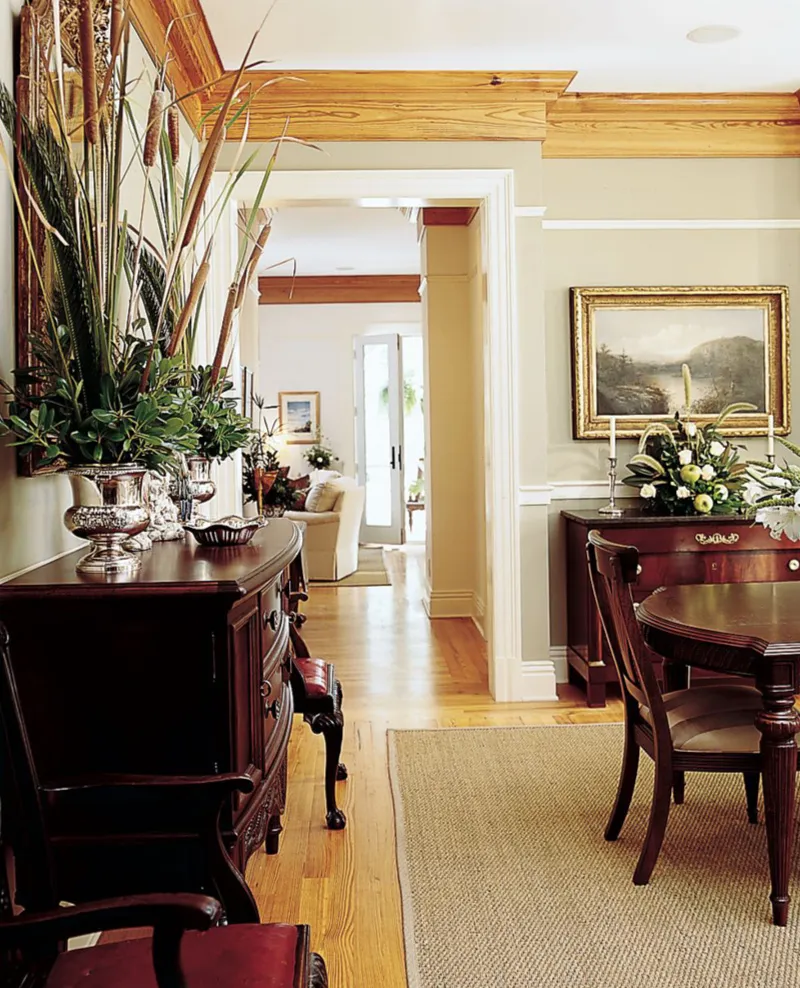Shelbourne Creek Cottage Photo Dining Room