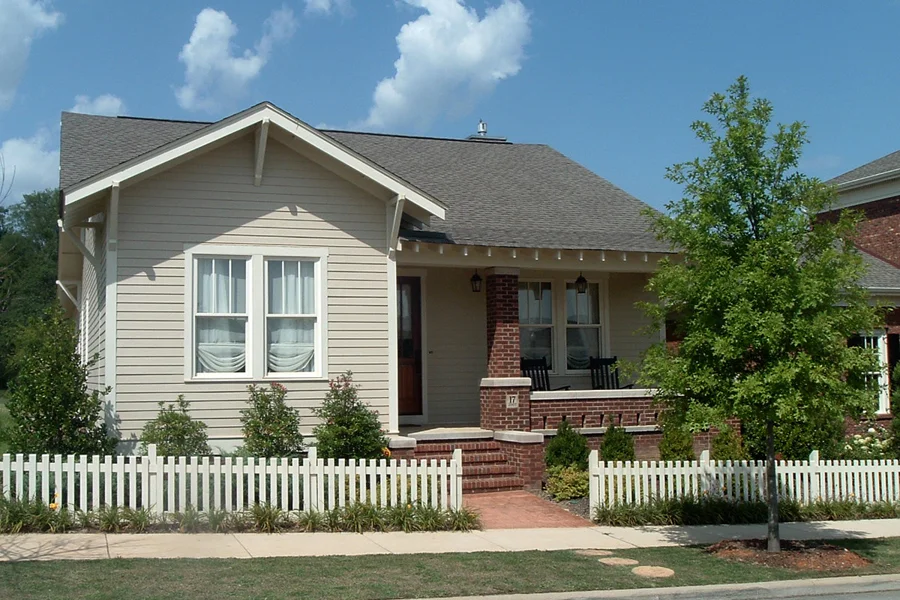 Bradford Bungalow II